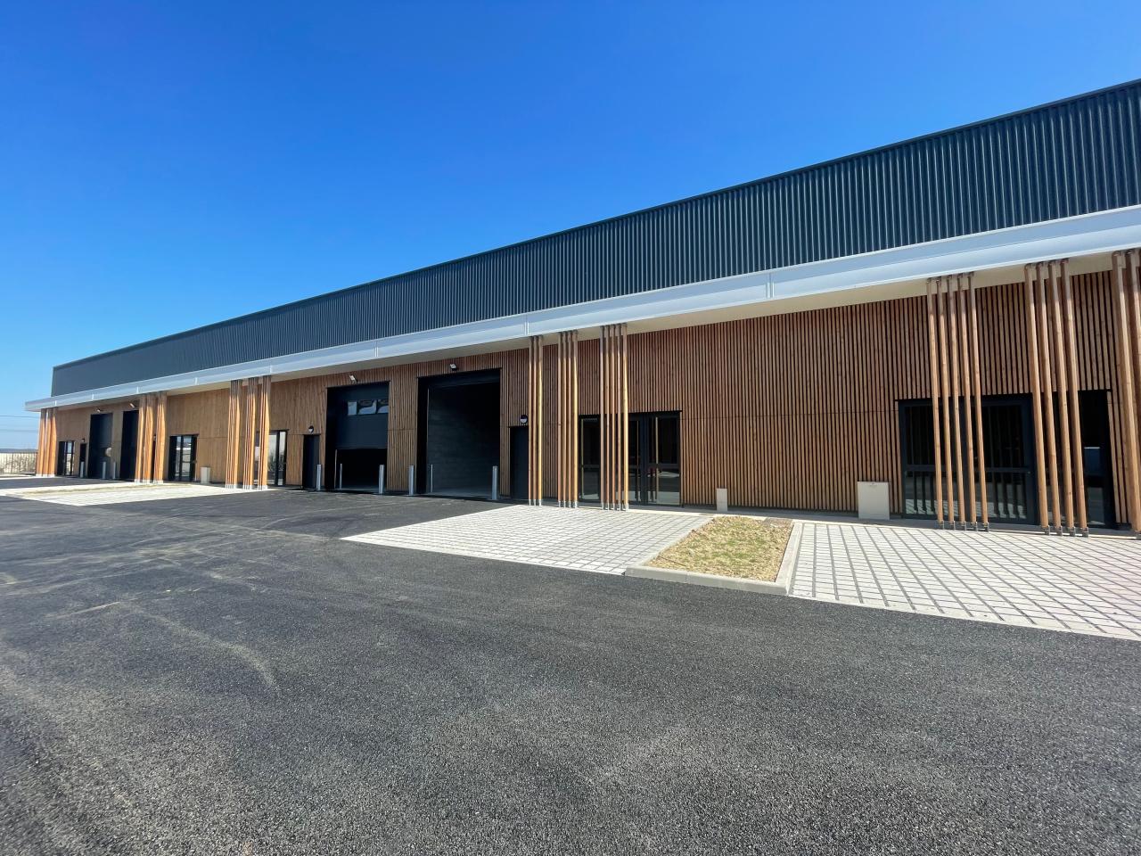 Local d'activité Châteaubourg 299m² Location local d'activité Châteaubourg Ille-et-Vilaine OLACT2428068 5